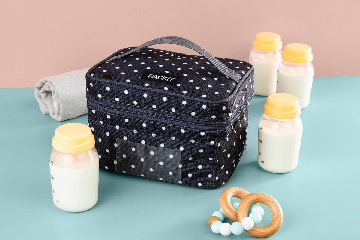freezable-breastmilk-and-formula-cooler-d1 2023_Breastmilk-Cooler_Polka-Dots_Baby-Lifestyle-01_Lores.jpg
