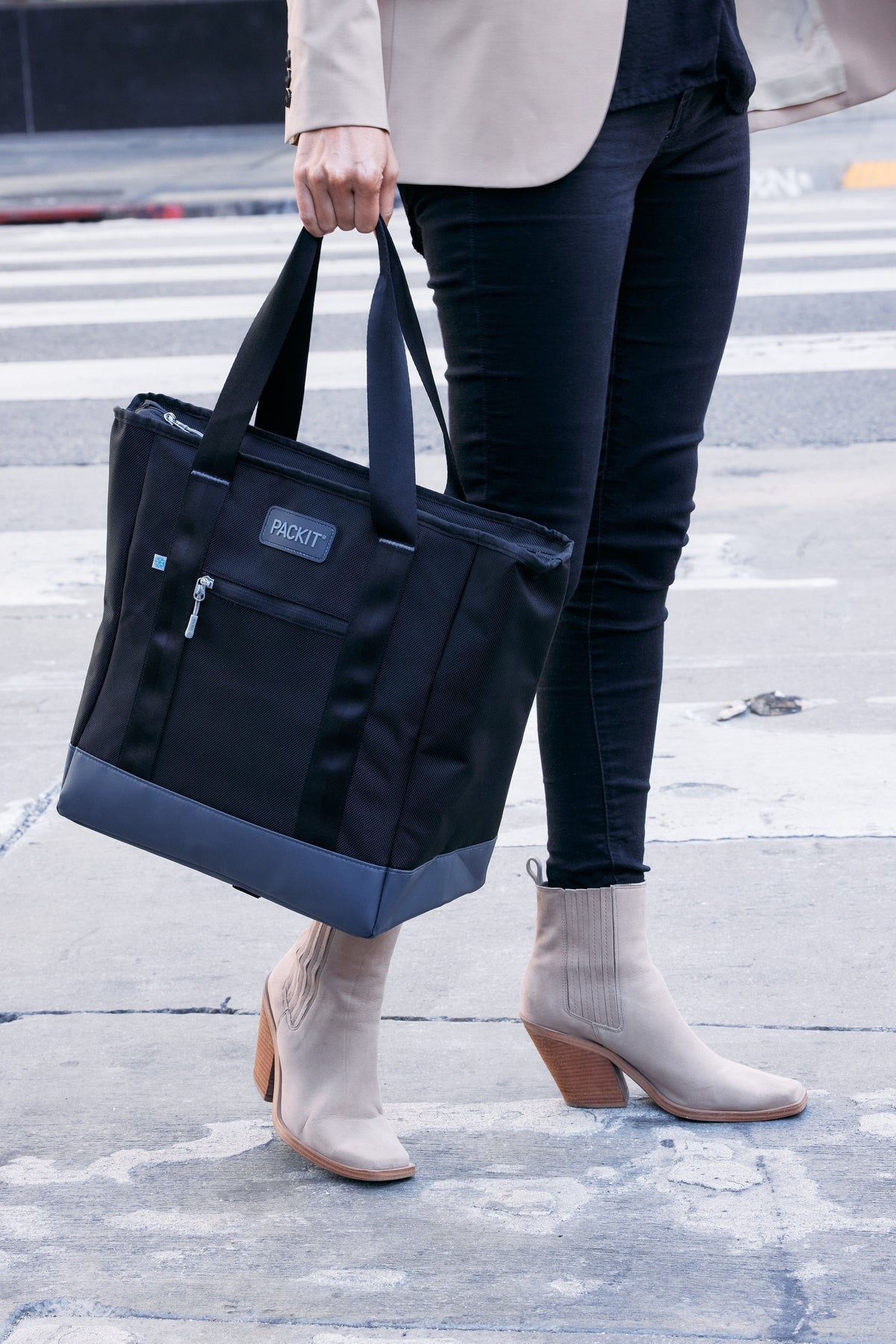 freezable-carry-tote-i2 freezable-carry-tote-black-gray-lifestyle-city-bag-only.jpg