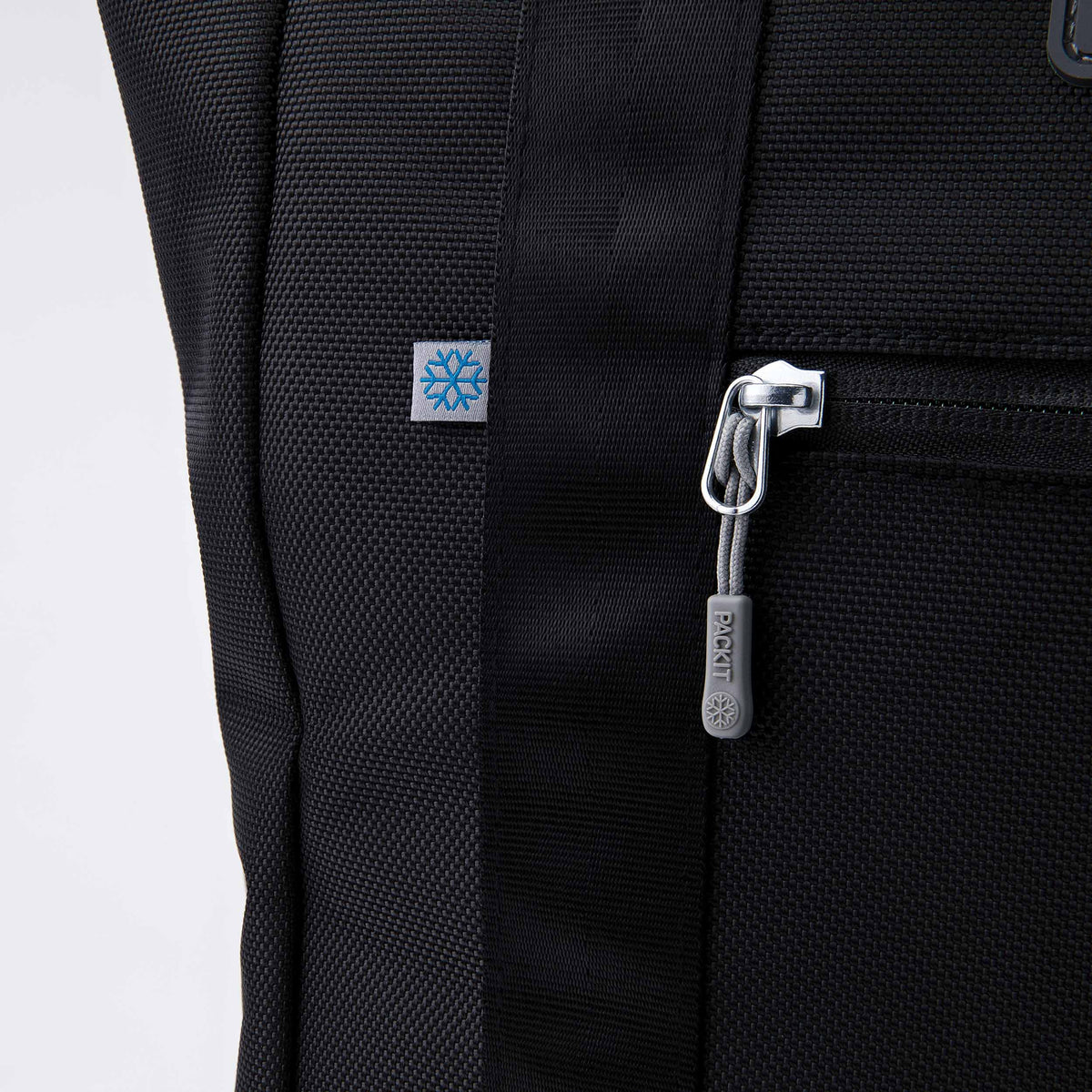 freezable-carry-tote-i2 freezable-carry-tote-black-gray-zoom-flag.jpg